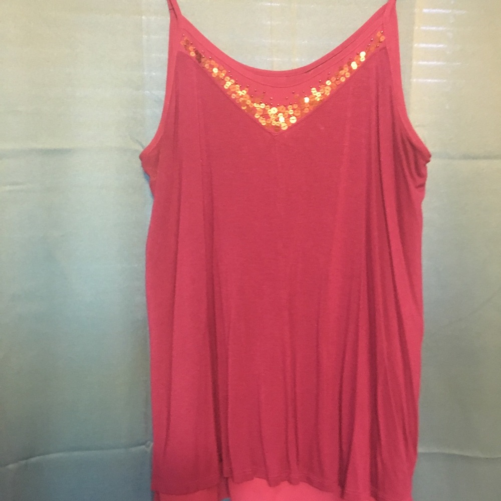 Spaghetti strap, flowy tank top!